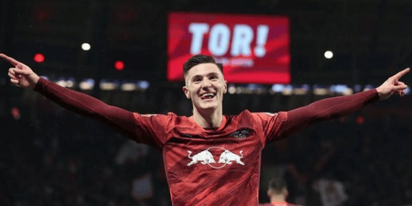 塞斯科再表心愿，曼联夺人大战迎关键时刻